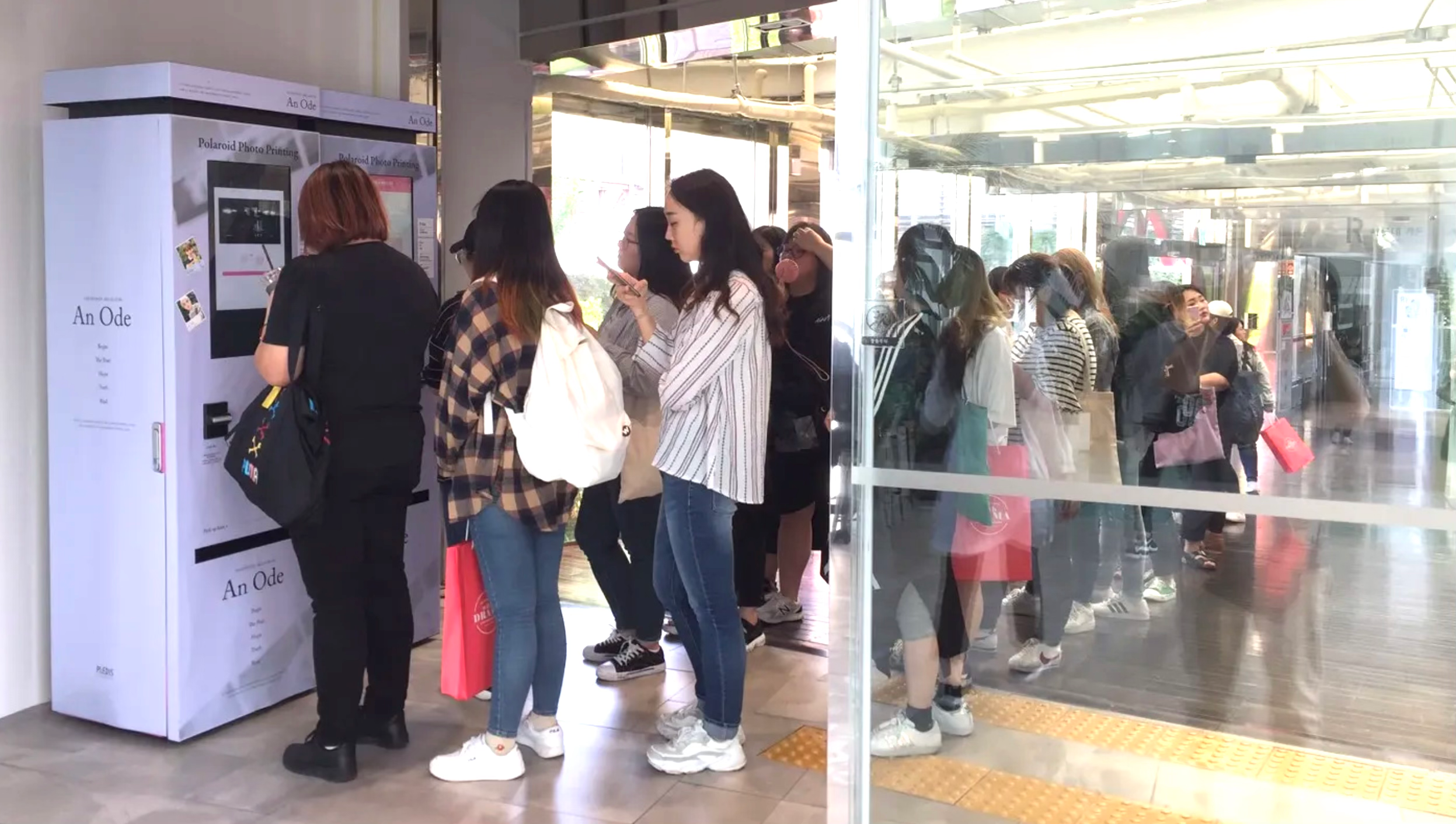 店舗利用シーン